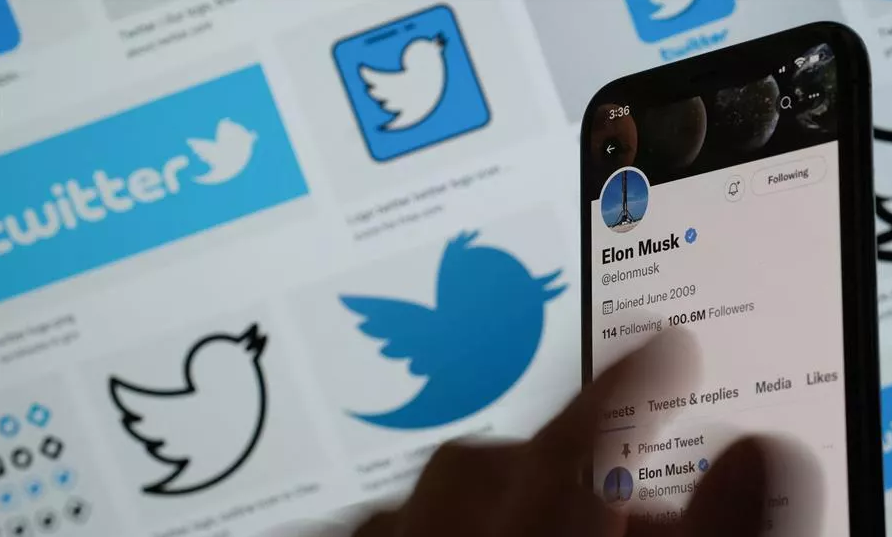 Elon Musk abandons deal to buy Twitter